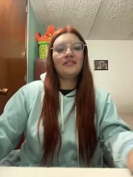 Snapshot of Vixroy7 chatting on 05.19.26 Vixroy7 online show from 05.19.26