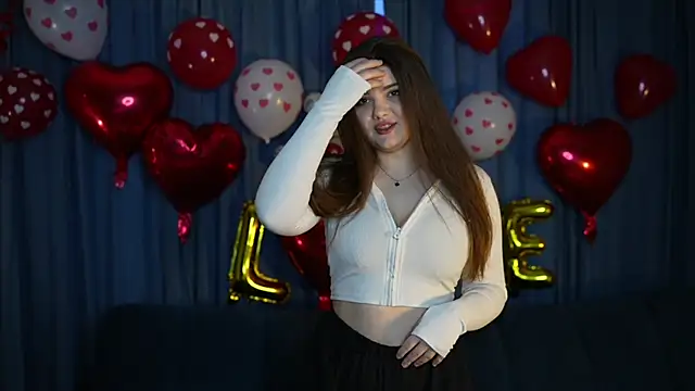 Snapshot of EvaNyx chatting on 02.14.26 EvaNyx online show from 02.14.26