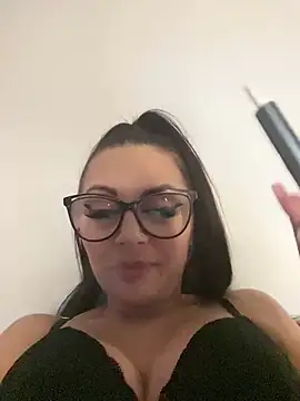 HiddendesireXO01 online show from 02.16.26