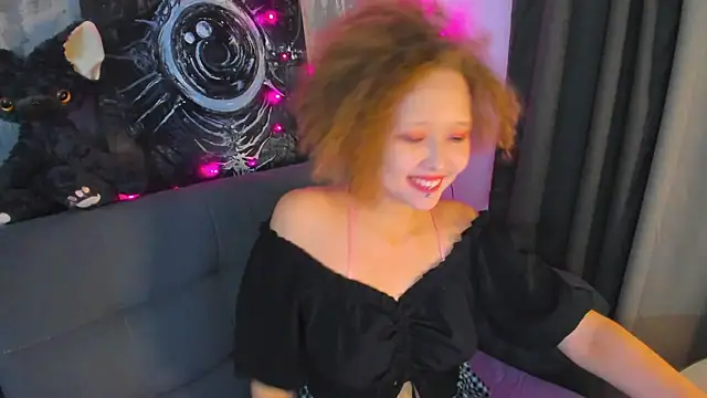 Senya Sol online show from 05.30.26