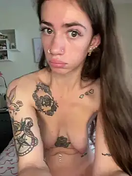 Snapshot of ValenciaTheVixenXX chatting on 06.04.26 ValenciaTheVixenXX online show from 06.04.26