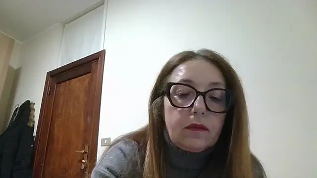 Snapshot of Miasexmilf chatting on 02.01.26 Miasexmilf online show from 02.01.26