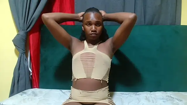 TallHornyTrans online show from 03.18.26