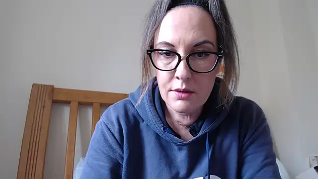 PsychicDominatrix online show from 06.16.26