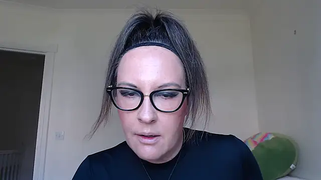 PsychicDominatrix online show from 06.24.26