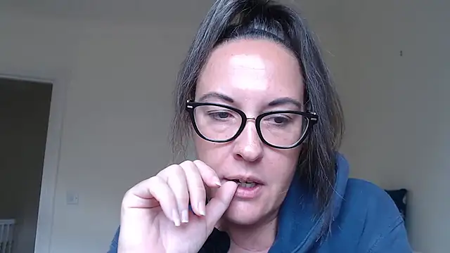 PsychicDominatrix online show from 07.26.26