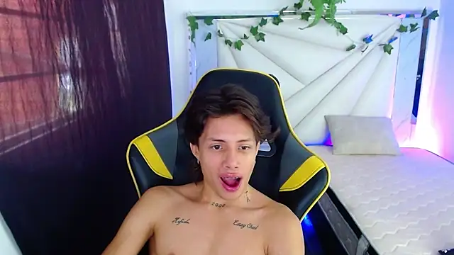 Snapshot of Didi_hard chatting on 03.23.26 Didi hard online show from 03.23.26