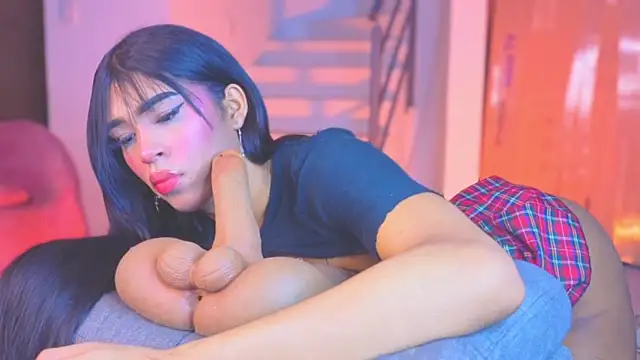  im perla online show from 04.16.26