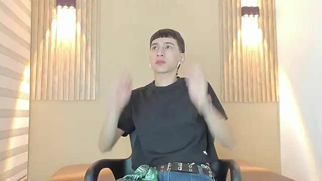 lian cameron online show from 02.17.26