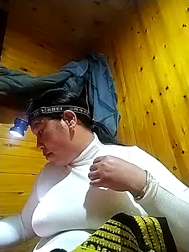 kussecka online show from 02.28.26