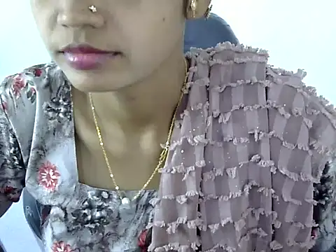 Snapshot of Kulsum_S chatting on 02.26.26 Kulsum S online show from 02.26.26