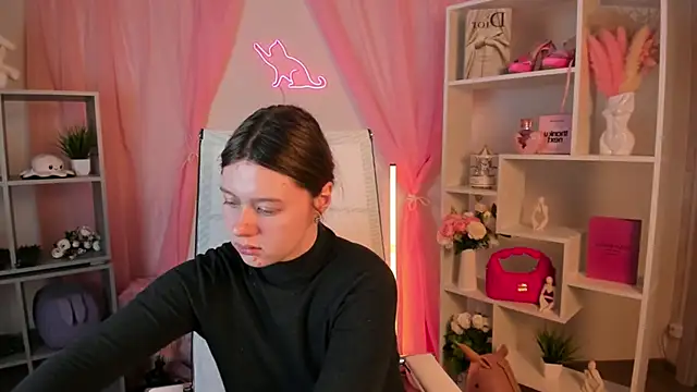 Snapshot of CelestineMauriac chatting on 02.09.26 CelestineMauriac online show from 02.09.26