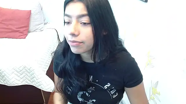 Laia white online show from 03.03.26