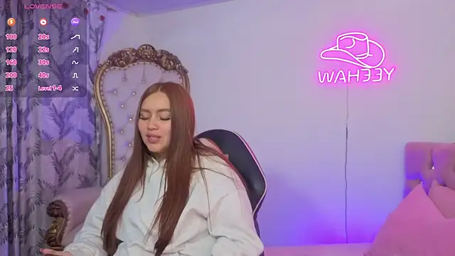 SABRIINA TAY online show from 05.10.26
