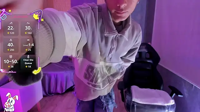 Snapshot of osamu_tay chatting on 02.22.26 osamu tay online show from 02.22.26