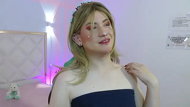 Snapshot of NOOAH_TAY chatting on 02.11.26 NOOAH TAY online show from 02.11.26