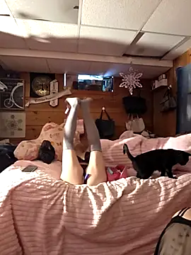 BeautifulFire23 online show from 02.02.26