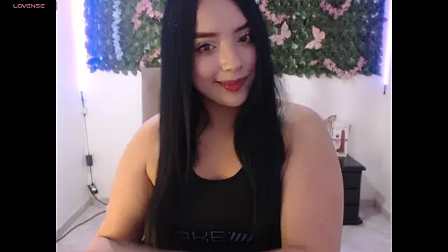 Snapshot of adara_cute_69 chatting on 06.12.26 adara cute 69 online show from 06.12.26