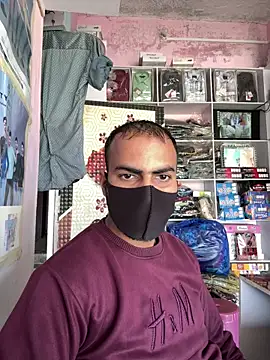 Snapshot of hardlysuck chatting on 02.05.26 hardlysuck online show from 02.05.26