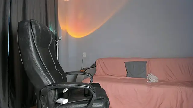 emy lovee online show from 03.02.26