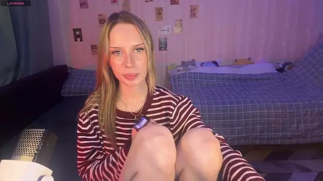 DellaCampbell online show from 04.29.26