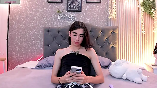 lana gill1 online show from 04.12.26