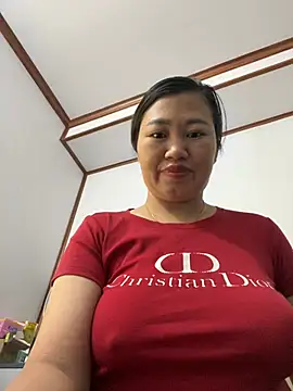 Snapshot of Puka2001 chatting on 02.02.26 Puka2001 online show from 02.02.26