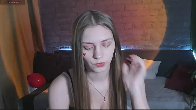 Snapshot of Cheryl_Backer chatting on 02.12.26 Cheryl Backer online show from 02.12.26