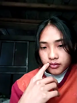 Snapshot of Hoa-tuylip chatting on 02.14.26 Hoa-tuylip online show from 02.14.26