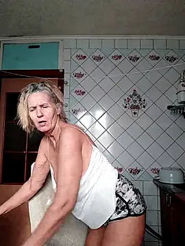 Snapshot of lukerya chatting on 02.04.26 lukerya online show from 02.04.26