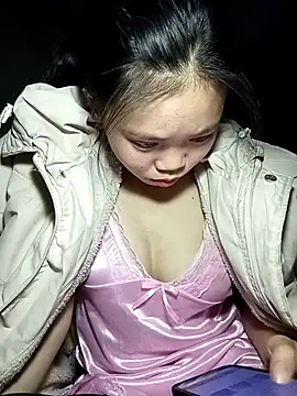 Snapshot of derylove_ chatting on 02.04.26 derylove online show from 02.04.26