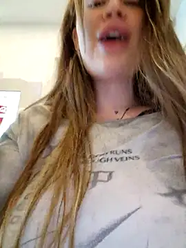 Snapshot of TattooGirlAlia chatting on 02.13.25 TattooGirlAlia online show from 02.13.25