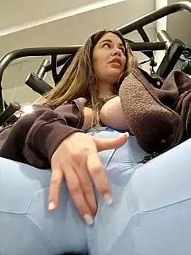 Snapshot of TattooGirlAlia chatting on 02.20.25 TattooGirlAlia online show from 02.20.25