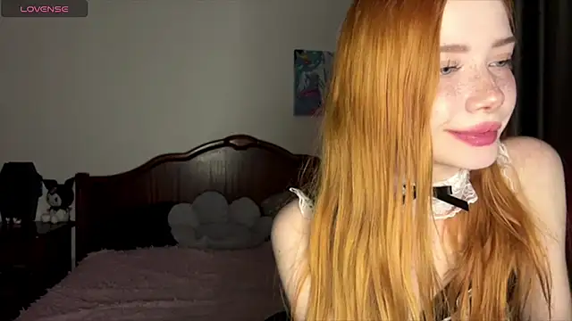 Snapshot of Kiralovessto chatting on 04.13.26 Kiralovessto online show from 04.13.26