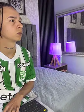 bliinkii and luka  online show from 02.25.26