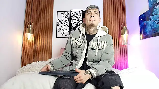 Max Hader online show from 03.04.26