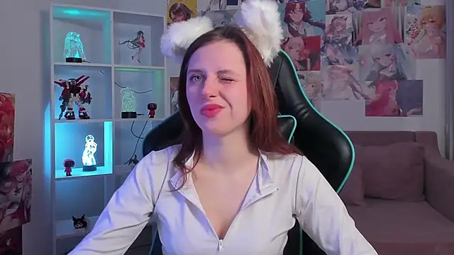 Snapshot of FreyaVey chatting on 02.08.26 FreyaVey online show from 02.08.26