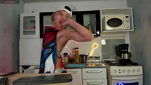 Snapshot of Dominik_Souza chatting on 02.27.26 Dominik Souza online show from 02.27.26