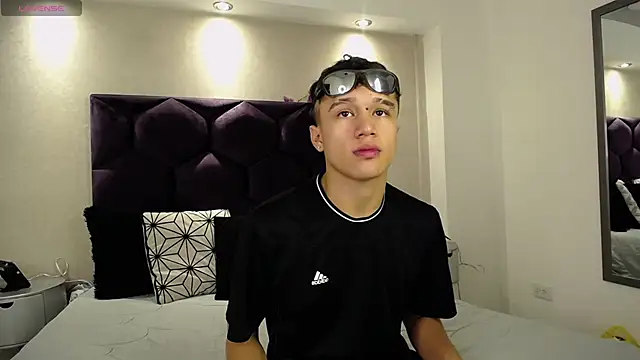 Dominik Souza online show from 03.17.26