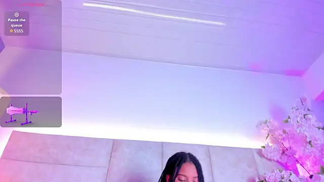 IsabelaRoman online show from 04.09.26