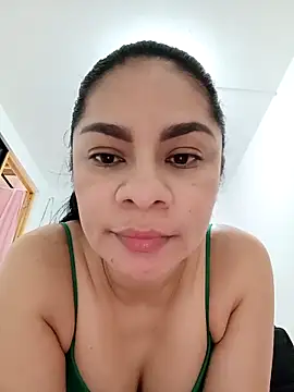 luna pinky online show from 02.18.26