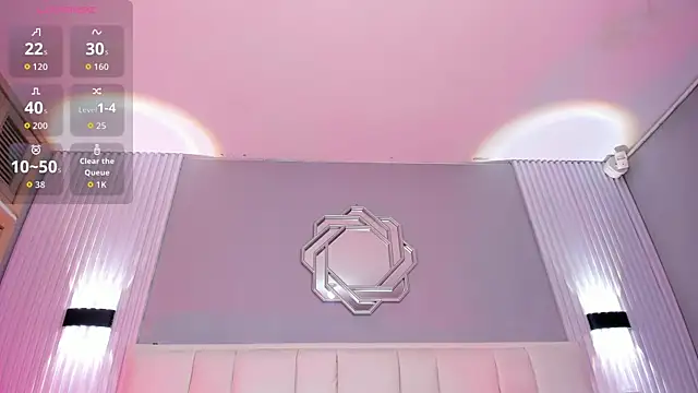 KataThonpson online show from 04.18.26