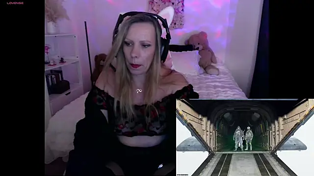 ArchangelTheFrancaise online show from 04.13.26