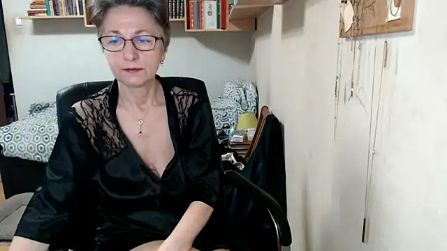 katemodel online show from 09.12.25