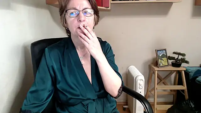 Snapshot of katemodel chatting on 02.24.26 katemodel online show from 02.24.26