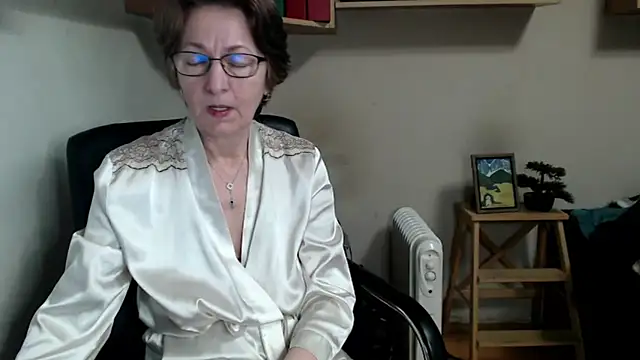 Snapshot of katemodel chatting on 03.01.26 katemodel online show from 03.01.26