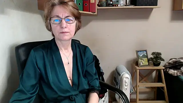 katemodel online show from 03.27.26