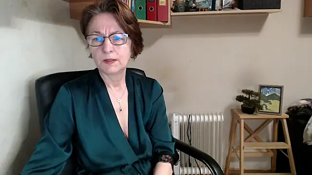 katemodel online show from 05.17.26