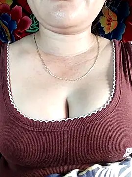 Reina Fcup01 online show from 02.17.26