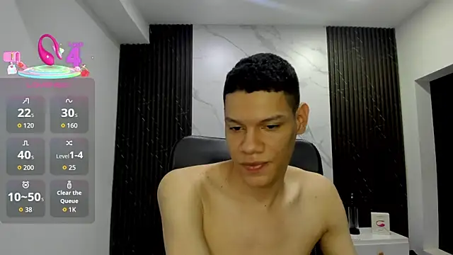 milo cruz  online show from 06.18.26